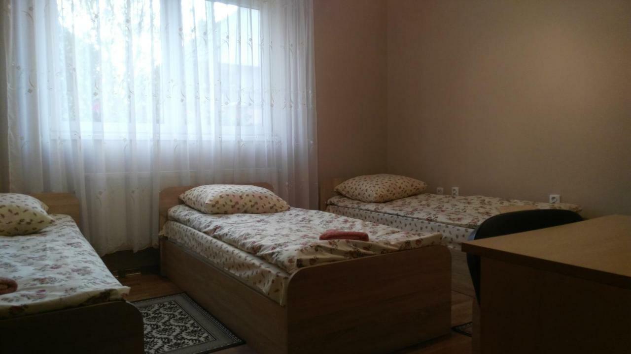 Apartments I & I Beregovo Exterior foto